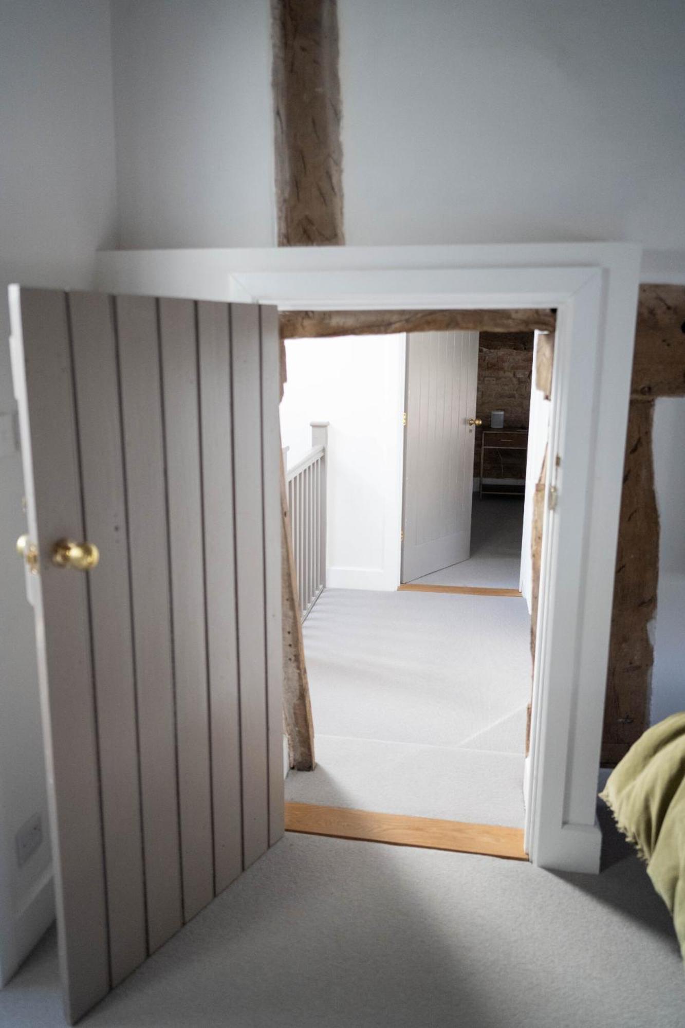 Seven Abbey Lane Villa เซาแธม ภายนอก รูปภาพ
